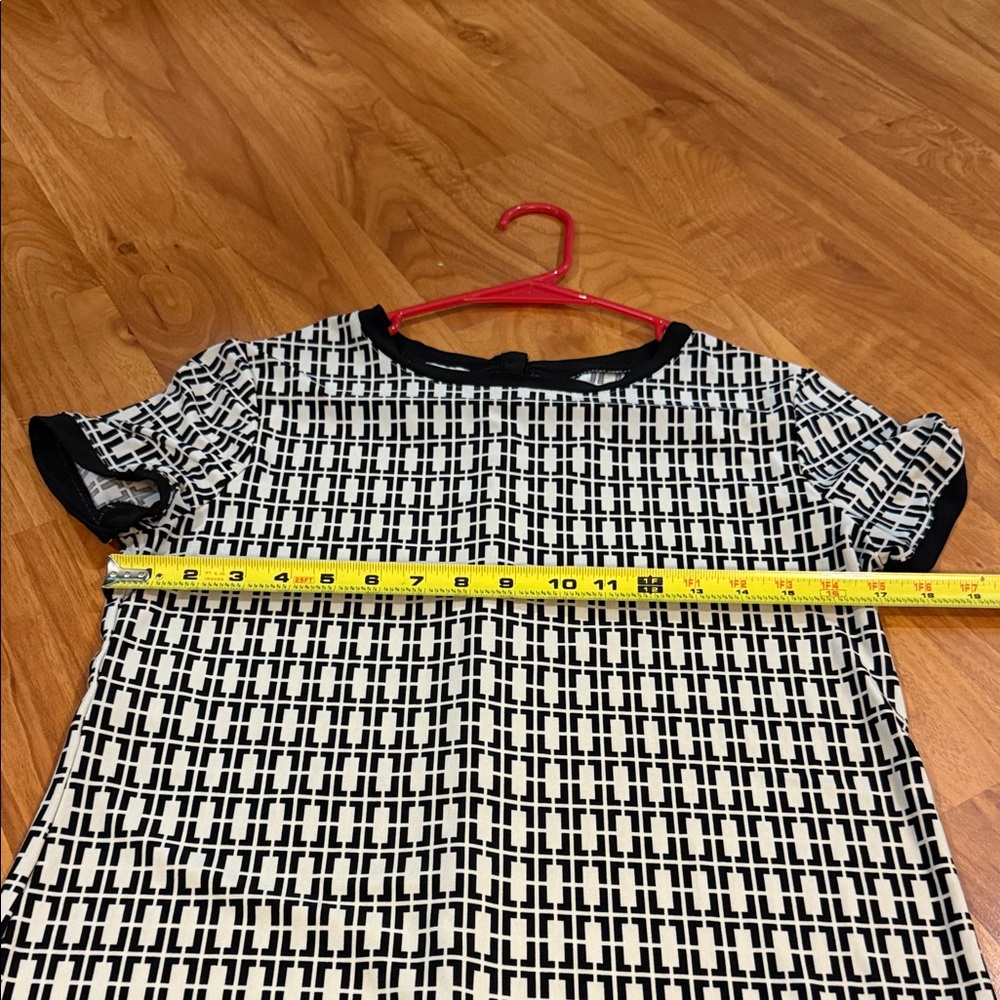 Anne Klein Black and cream Patterned Top - Picture 3 of 6